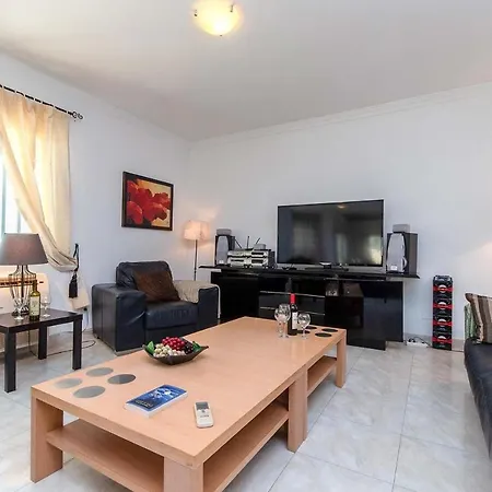 Vila Gran Chayofa